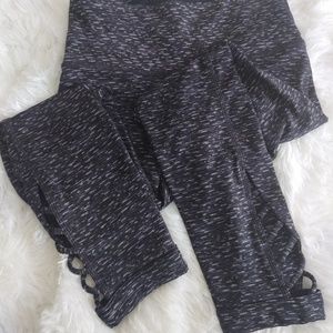prAna Capri legging Spacedye with cutout